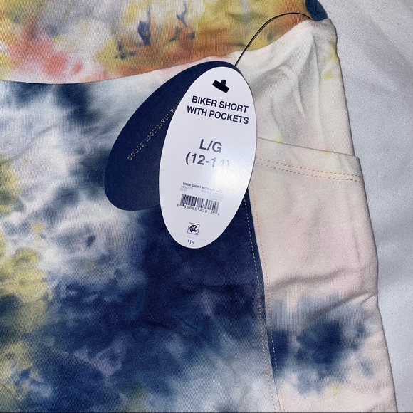 NWT Scoop Biker Shorts - Picture 3 of 4